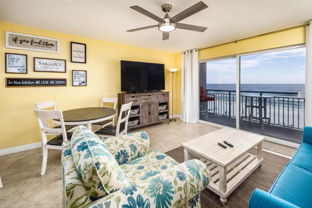 Pelican Isle 406